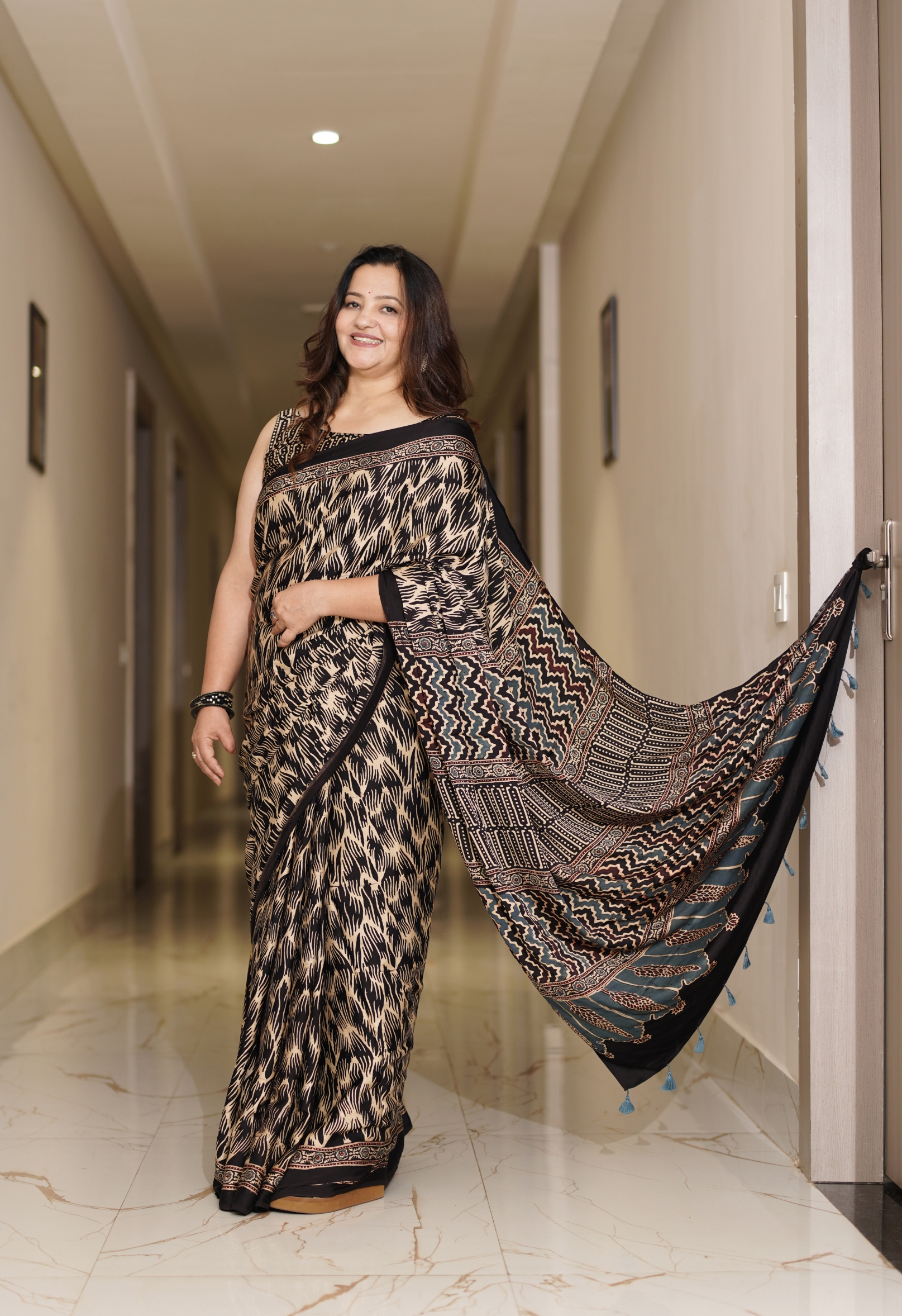 Assorted Print Ajrakh Saree With Sleeveless Blouse